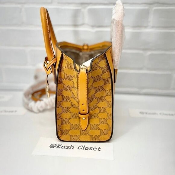 Michael Kors Satchel Avril Small Crossbody Bag MK Signature Honeycomb Yellow - Picture 7 of 11